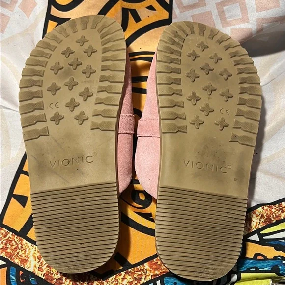 Vionic Georgie  Pink Suede Mules with Chain Detail - Size 7 - Picture 8 of 9